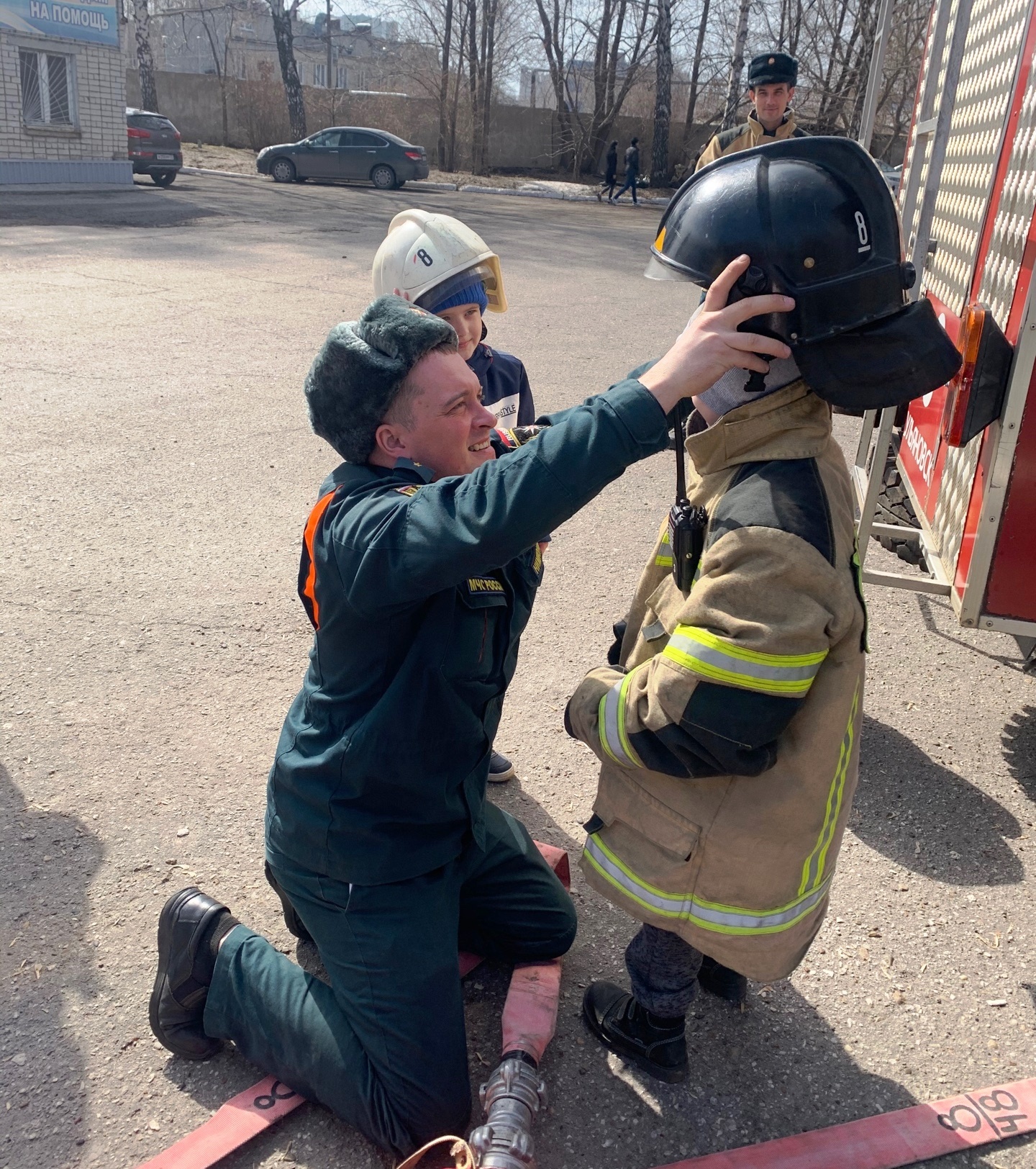 Воспитанники детского сада «Алиса» побывали в гостях у пожарных |  14.04.2022 | Ульяновск - БезФормата