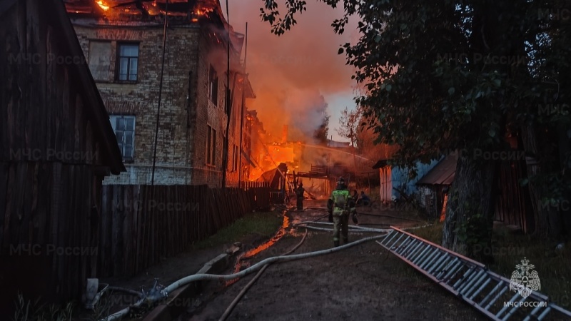 Пожарно-спасательные подразделения ликвидировали пожар в Барышском районе