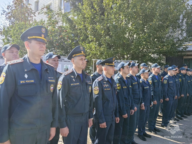 В Ульяновске открыли памятную доску, посвященную ветерану пожарной охраны Вячеславу Салкову