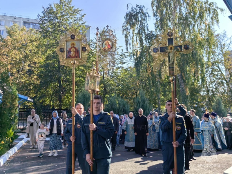 В Ульяновске  прошло благодарственное богослужение в честь дня празднования иконы Божией Матери «Неопалимая Купина»